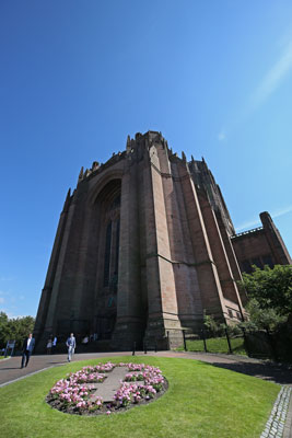 liverpool cathedral exterior